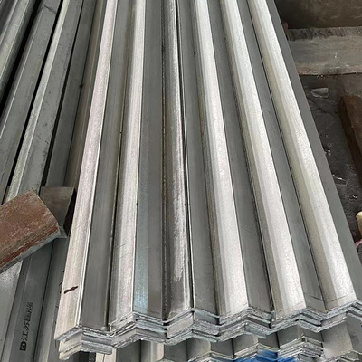 2b Finish Stainless Steel Profiles Angle Bar Hot Rolled Unequal S 904L SS Profiles